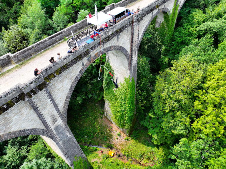 Saut à l'élastique 40m